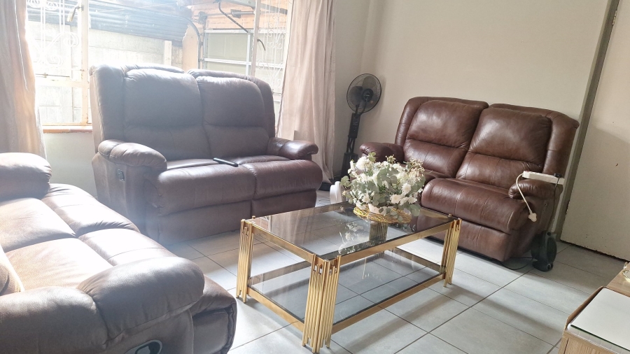 5 Bedroom Property for Sale in Retreat Western Cape